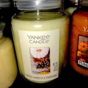 Yankee Candle White Pumpkin & Pinecone